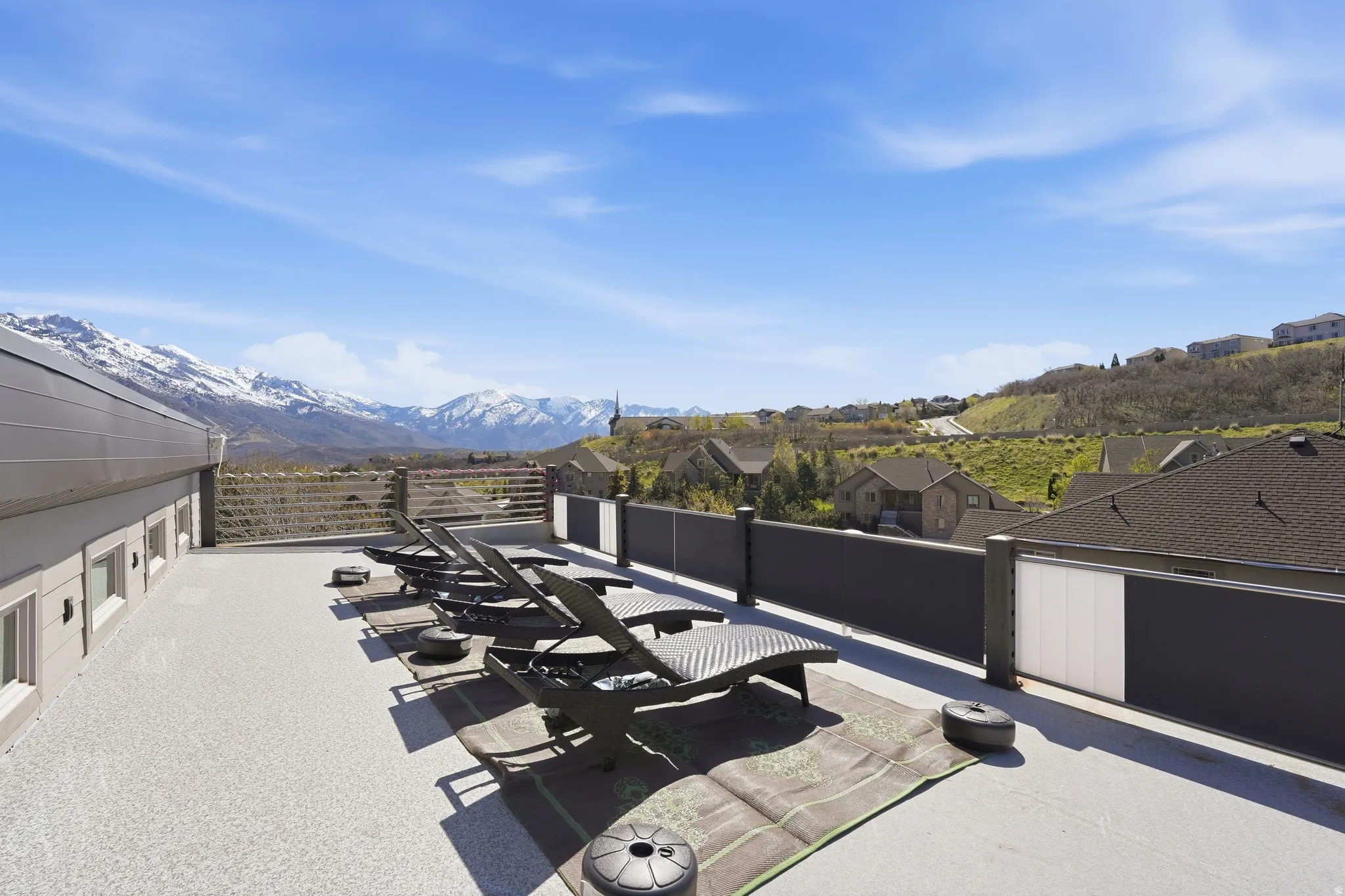 Roof Top Sun Bathing Deck