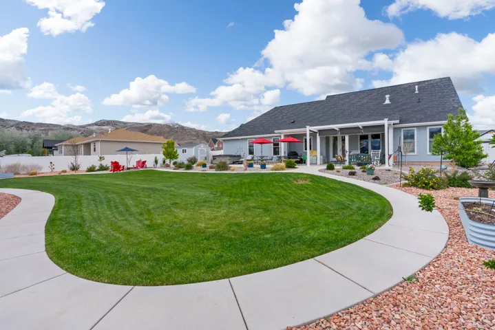 View of home's community featuring a mountain view