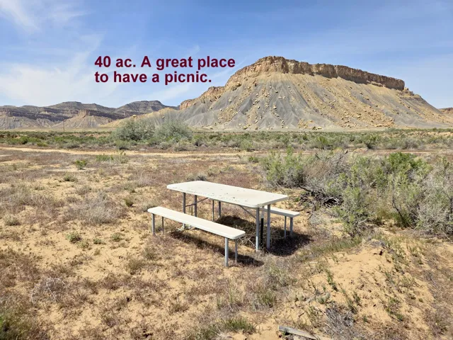 40 ac. in Thompson Springs near Moab, UT