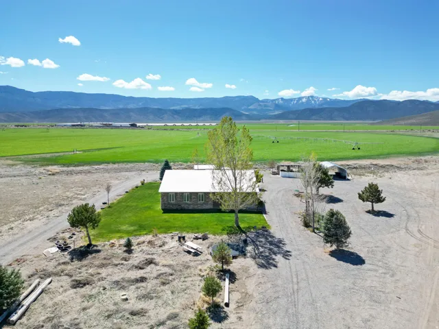 1129 S River Side Dr, Circleville, Utah 84723