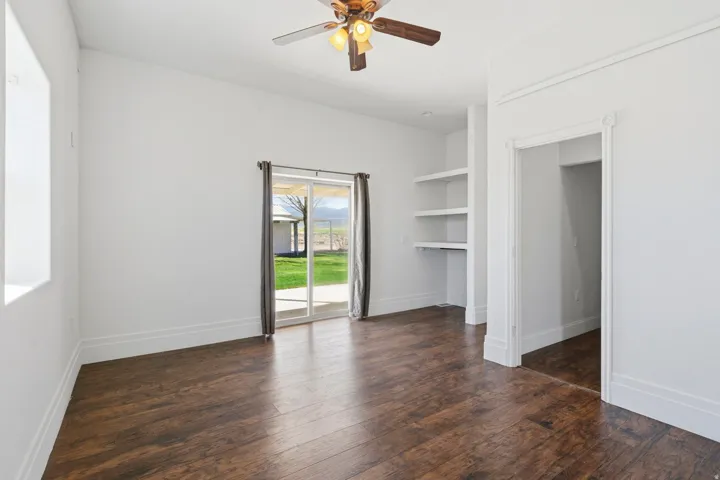 1129 S River Side Dr, Circleville, Utah 84723