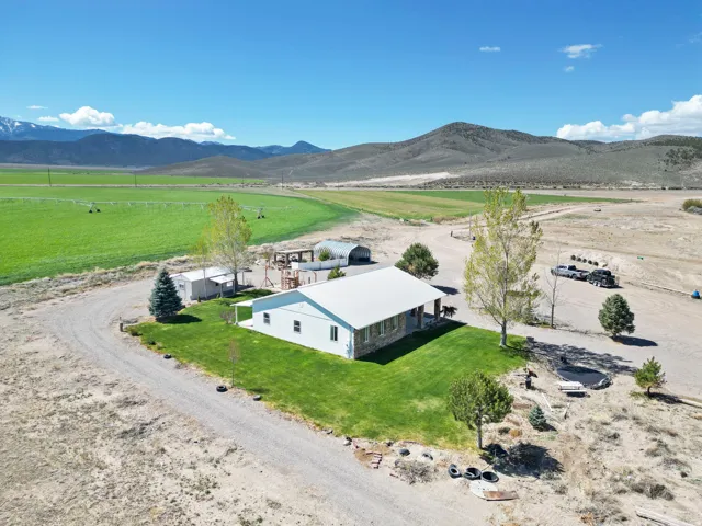 1129 S River Side Dr, Circleville, Utah 84723