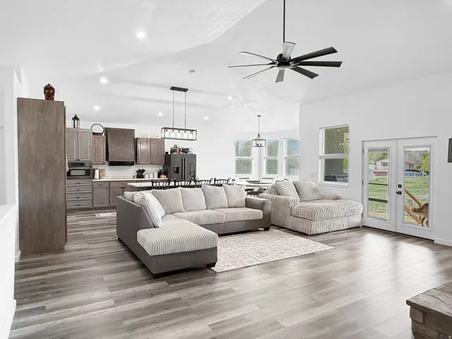 365 N 100 E, Ferron, Utah 84523