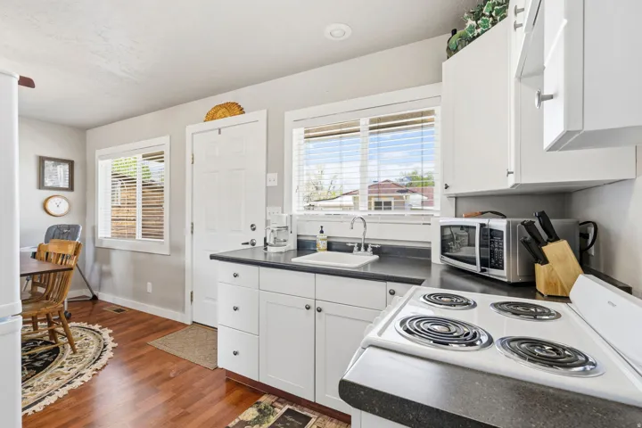 499 W Center St, Marysvale, Utah 84750