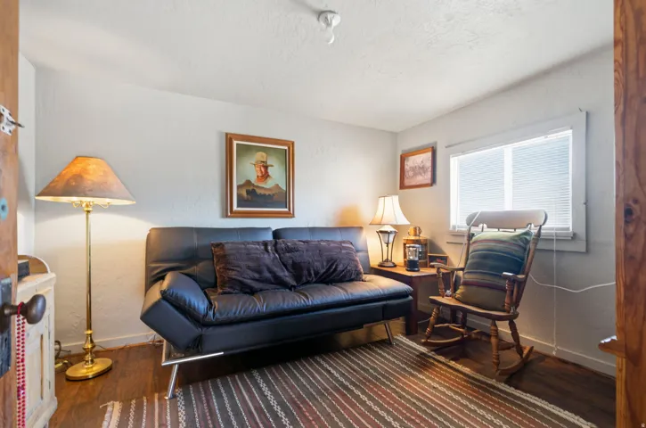 499 W Center St, Marysvale, Utah 84750