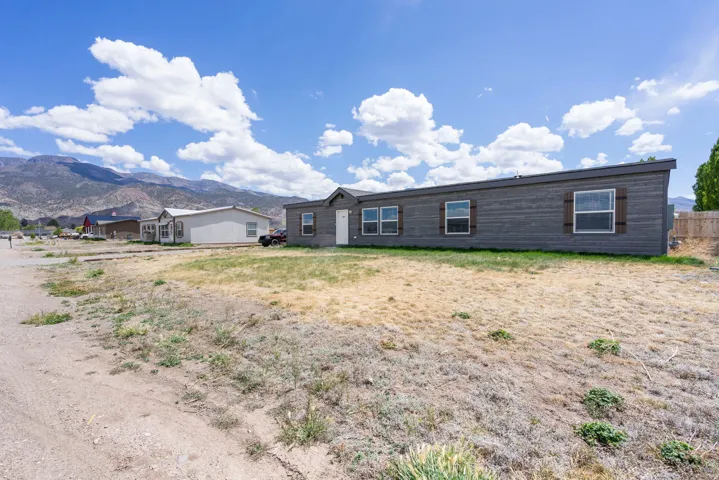 493 W 300 N, Monroe, Utah 84754