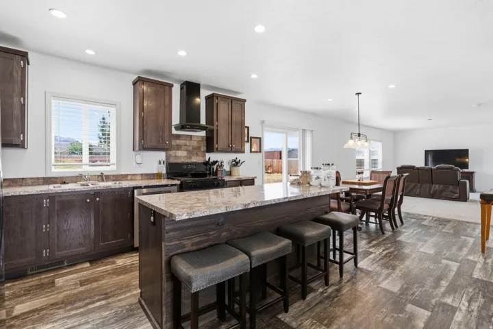493 W 300 N, Monroe, Utah 84754