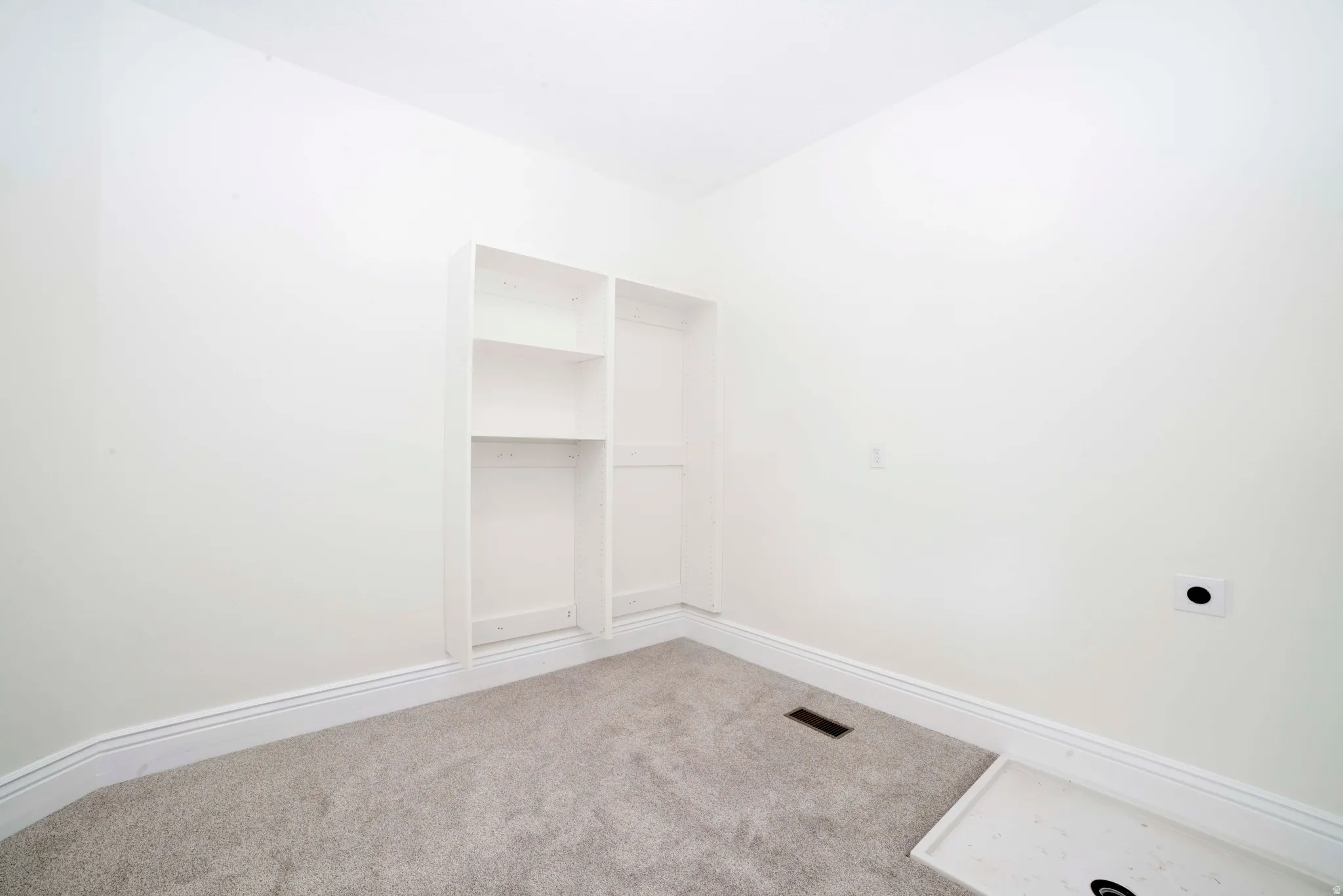 1st Main Bedroom closet with laundry connection