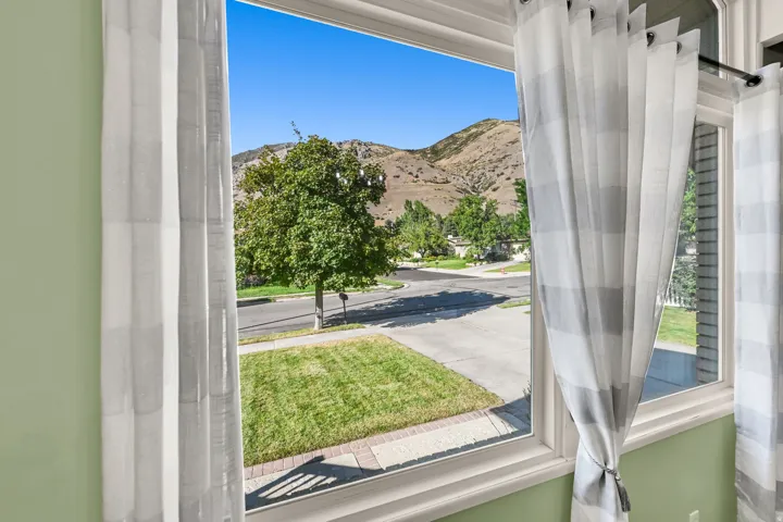 Mountain View From Living Room