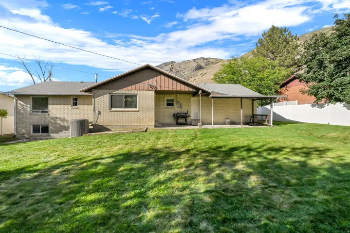 1170 E 50 N, Springville, Utah 84663