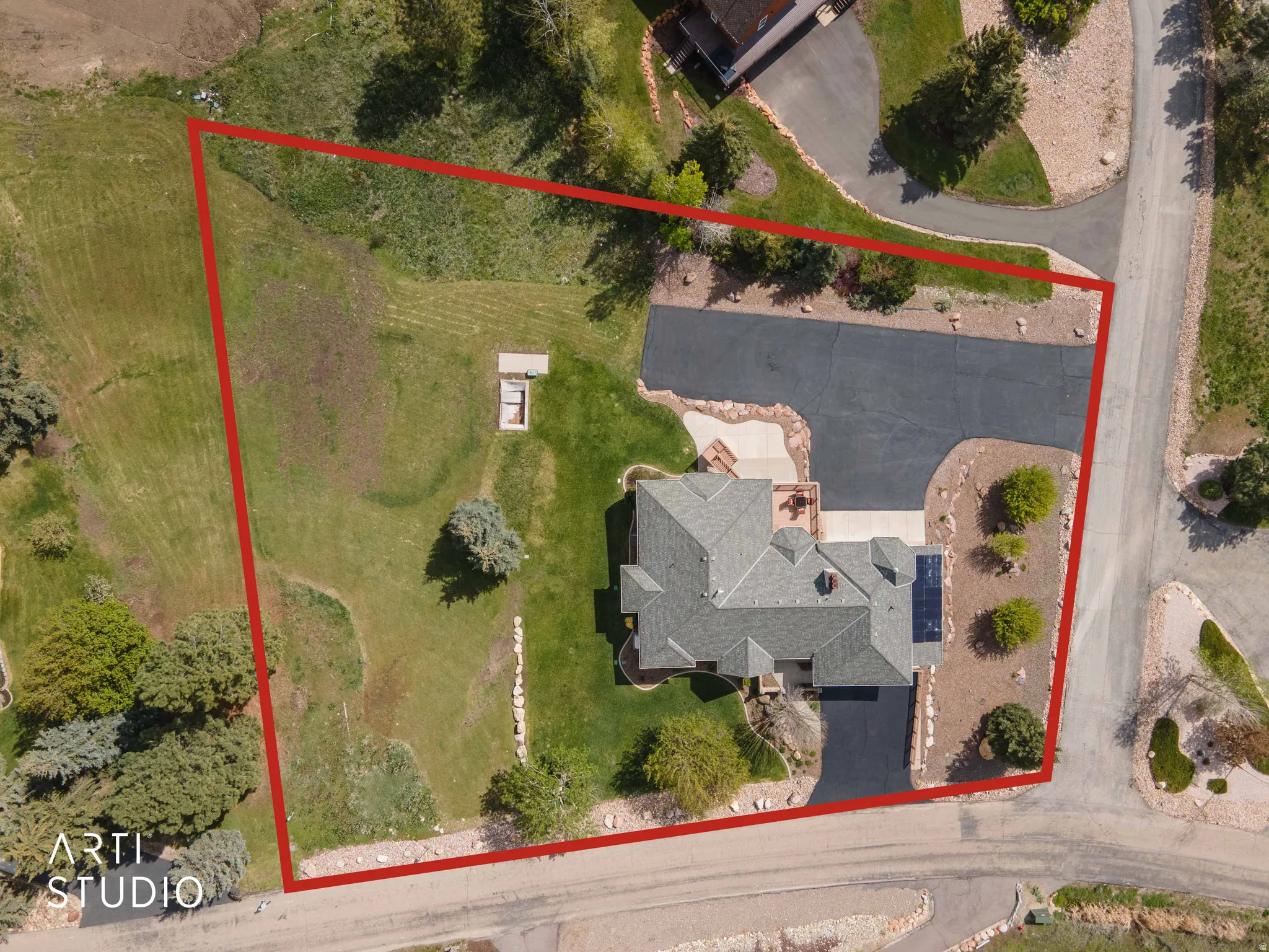 View of property location with property boundaries highlighted