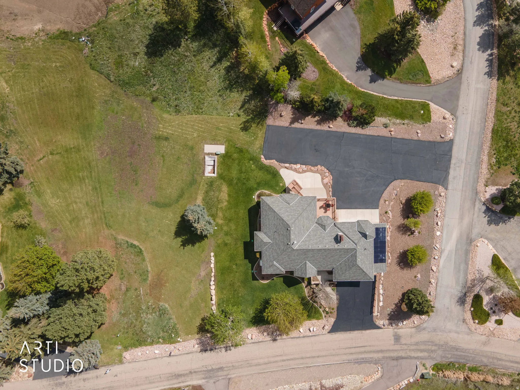 Aerial view of property and surrounding area