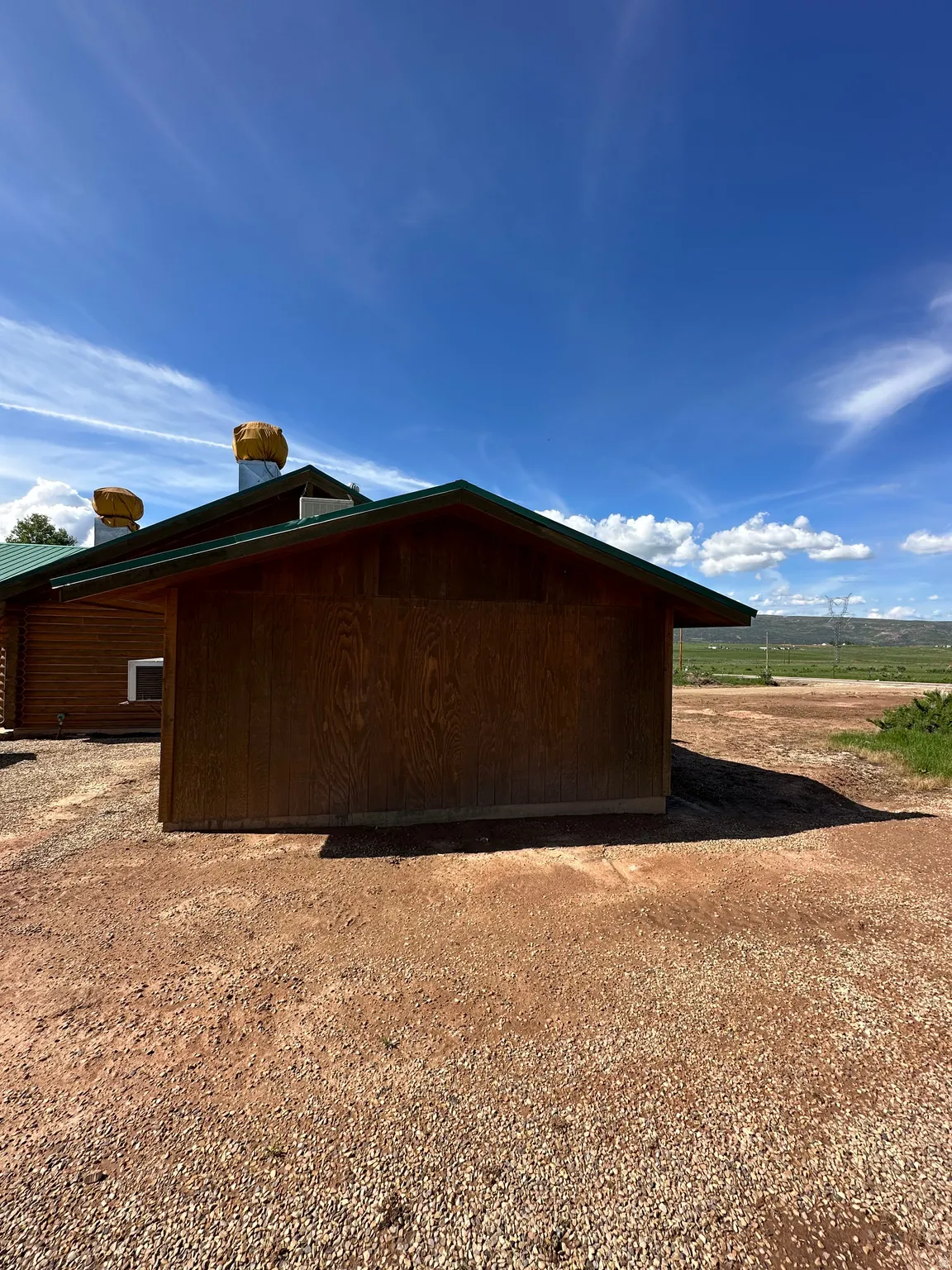 View of home's exterior
