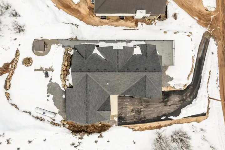 Aerial view of property and surrounding area