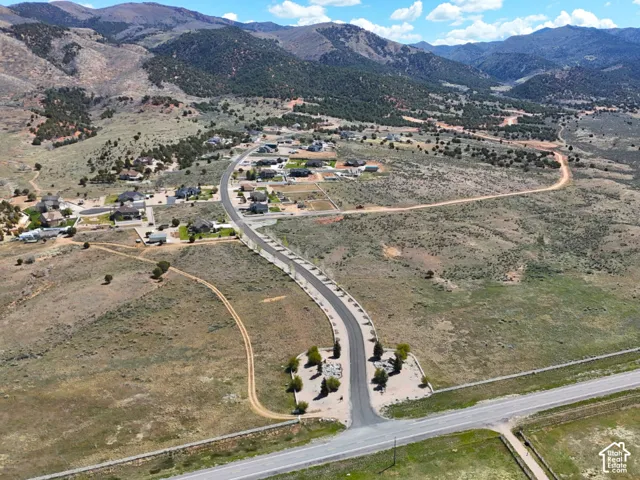 View of property location featuring mountains