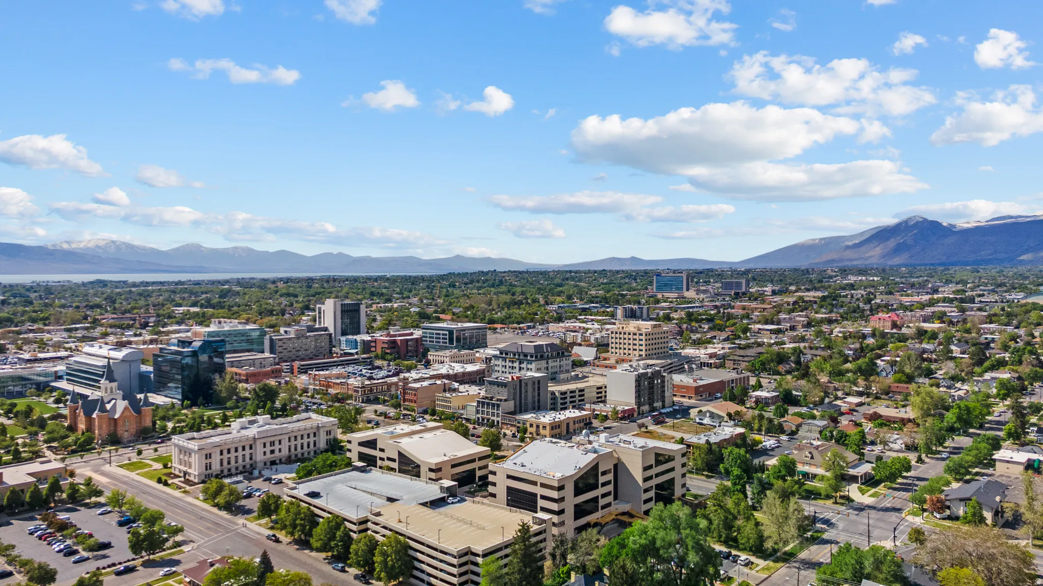 View of urban area with a mountainous background