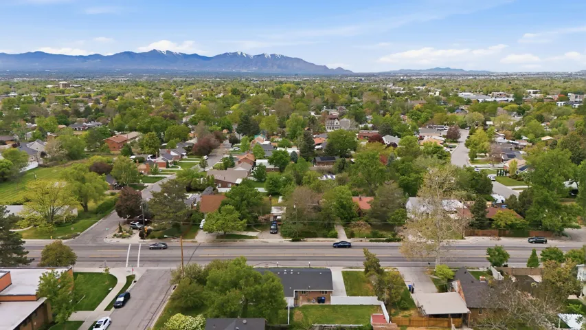 Aerial perspective of suburban area with mountains