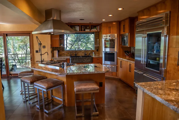 760 Maple Ln, Providence, Utah 84332