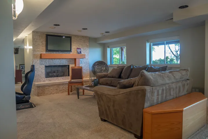 760 Maple Ln, Providence, Utah 84332