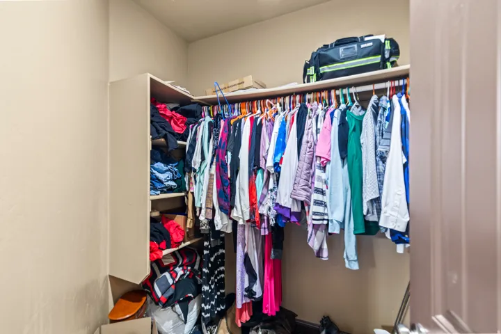 View of walk in closet