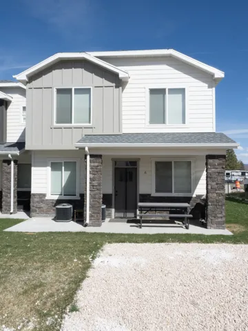 150 W Seasons Loop #6, Garden City, Utah 84028
