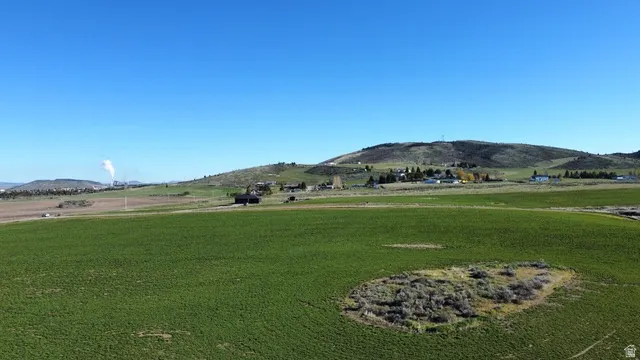 View of community with a mountain view
