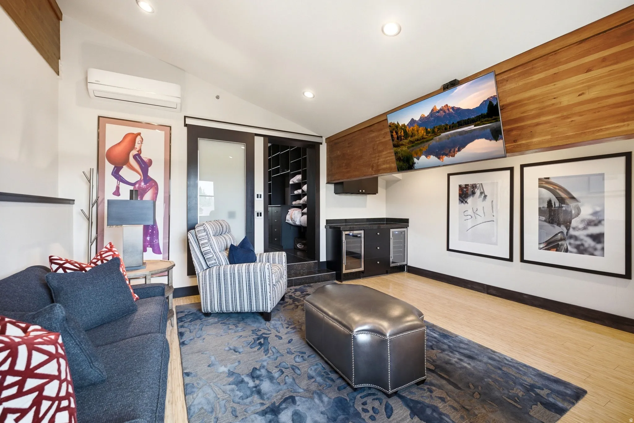 Vaulted ceilings complementing wood-finish flooring