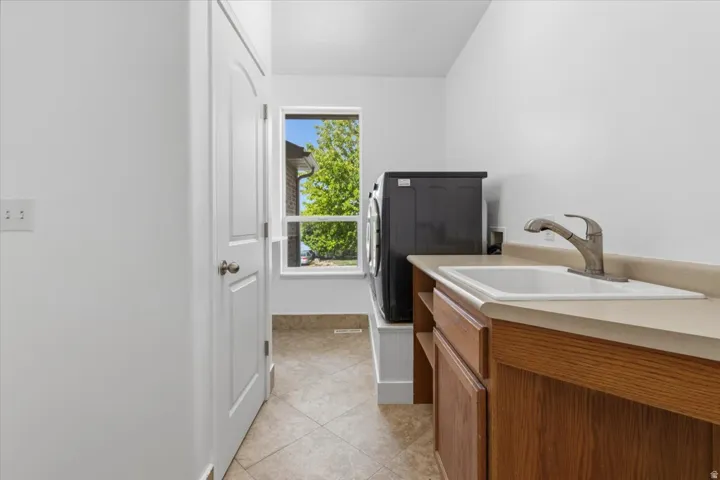 1438 N 325 E, Nephi, Utah 84648