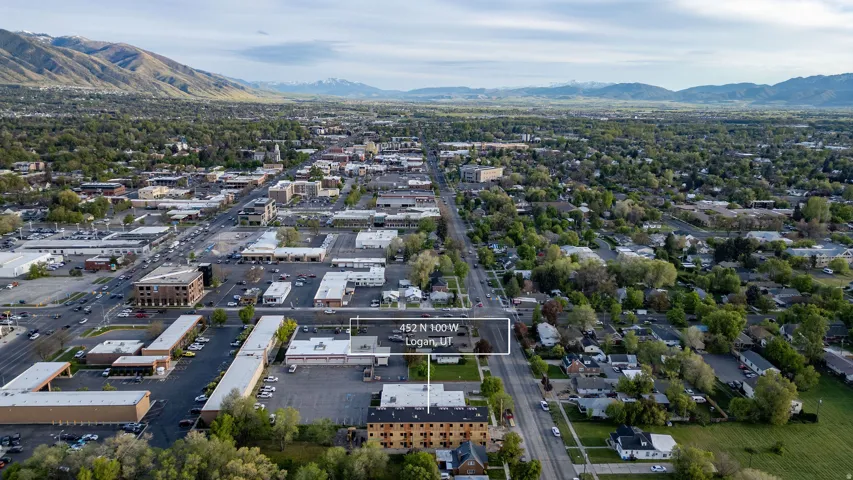 Bird's eye view of a mountainous background