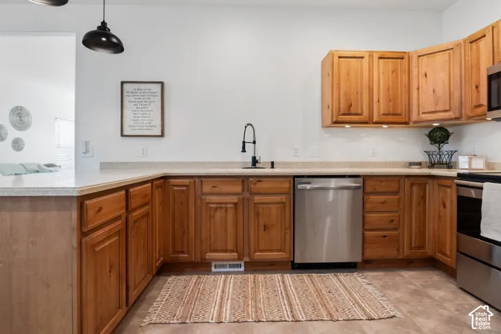 11722 S Sun Tea Way, South Jordan, Utah 84009