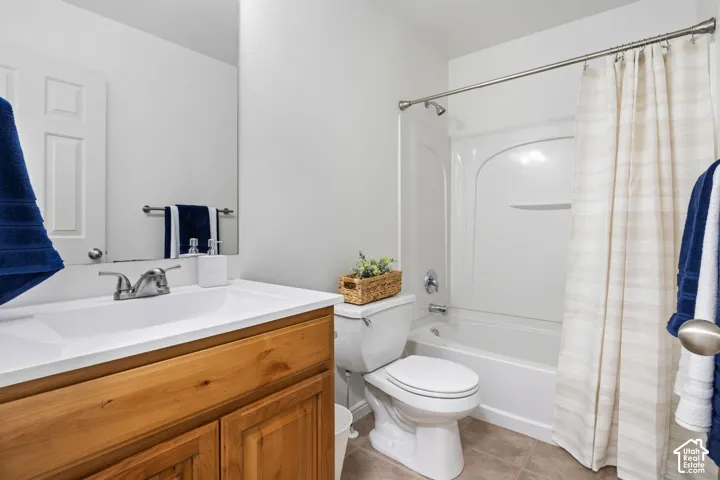 Hall bathroom