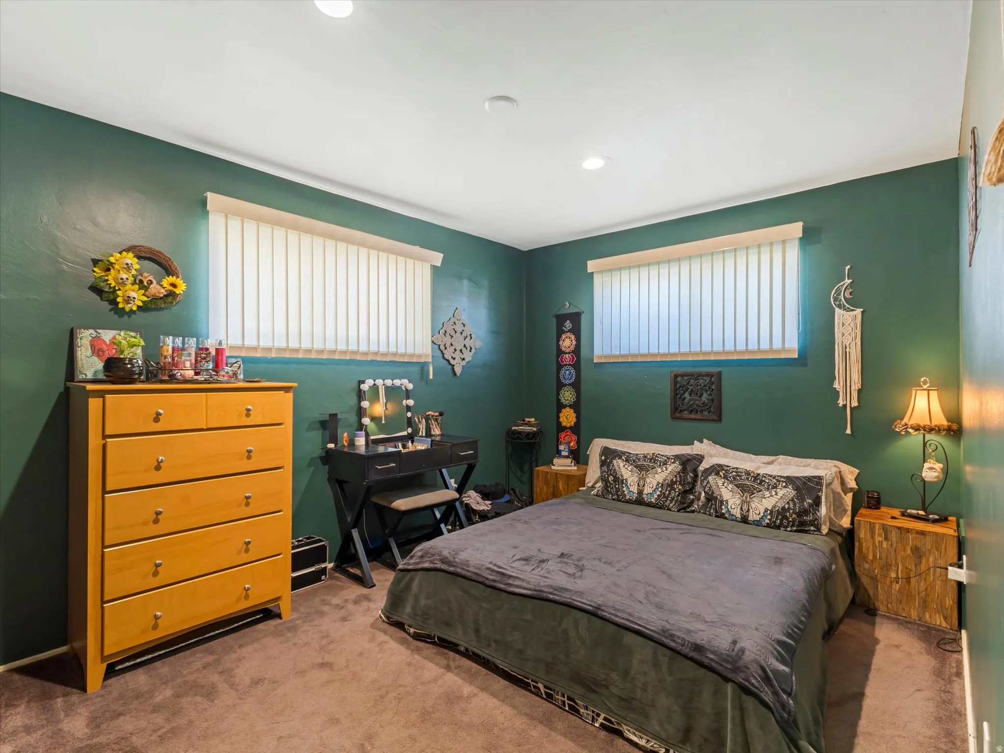 View of carpeted bedroom