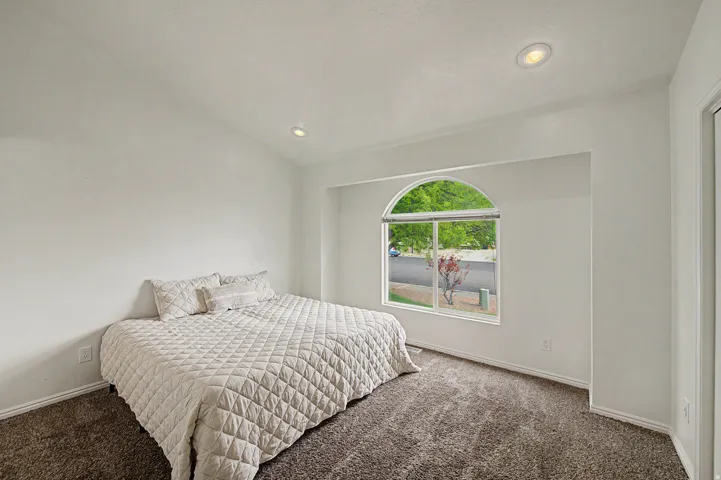 1st Primary Suite with full bathroom