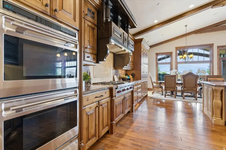 1291 S Innsbruck Dr, Huntsville, Utah 84317