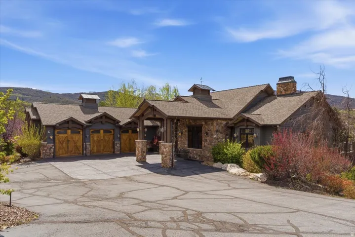 1291 S Innsbruck Dr, Huntsville, Utah 84317