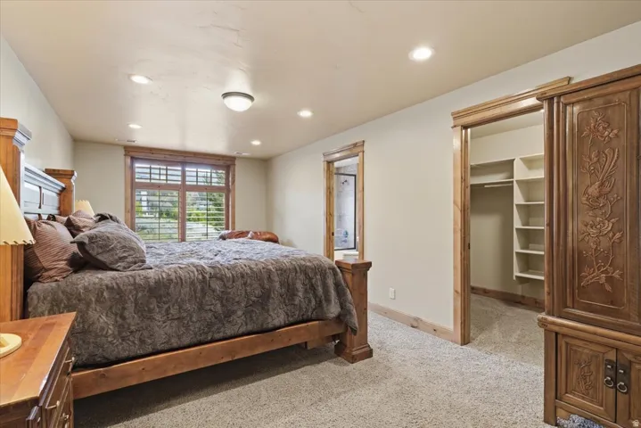 1291 S Innsbruck Dr, Huntsville, Utah 84317