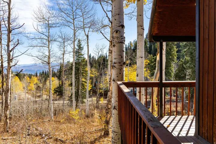 1853 Pine Loop Rd, Coalville, Utah 84017