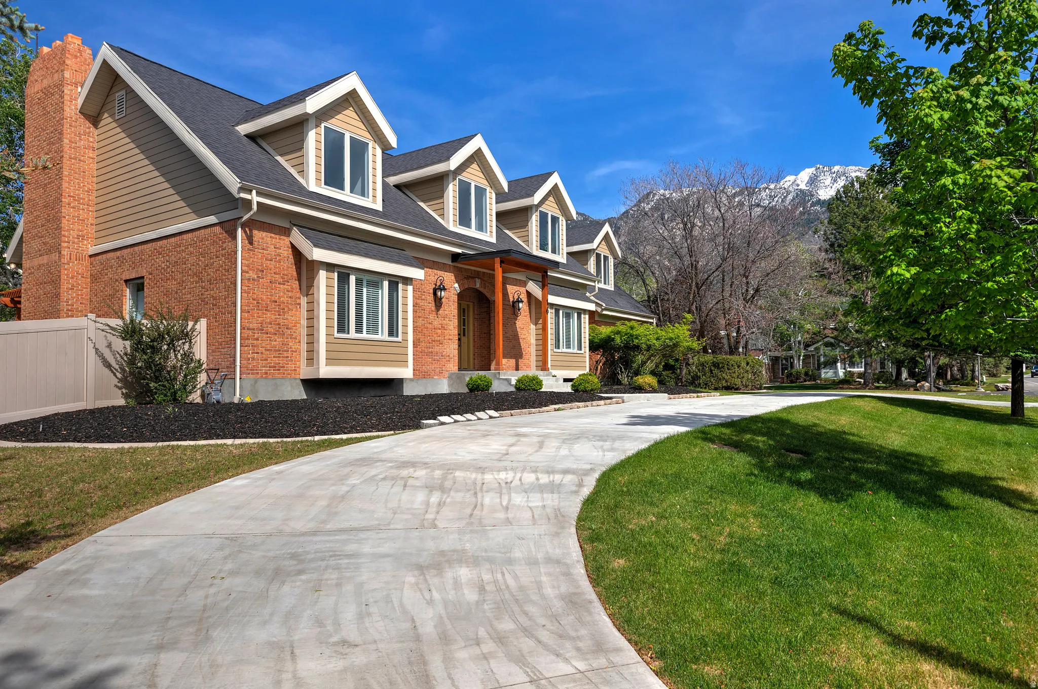 New 1/2 circle driveway