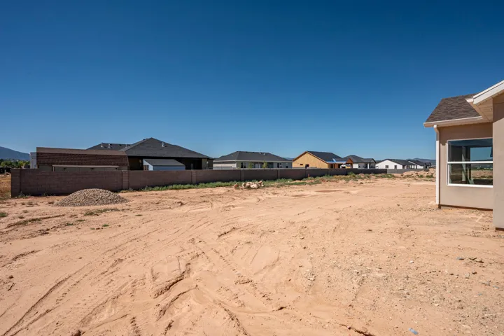 Expansive undeveloped lot presenting opportunities for customization