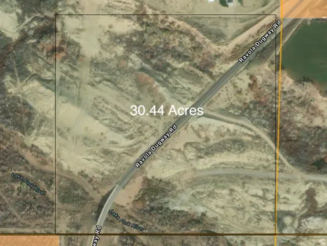 Duchesne County Data Viewer. Displaying an aerial map of the property, including parcel boundaries and acreage