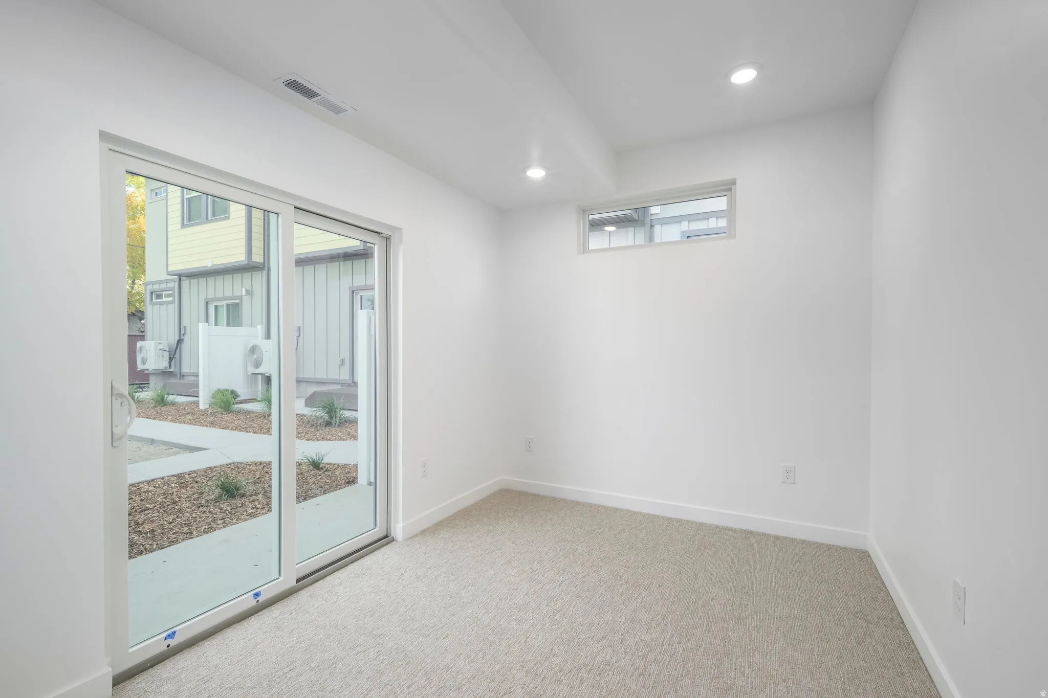 Picture of a spec home in the community. Colors will vary.
