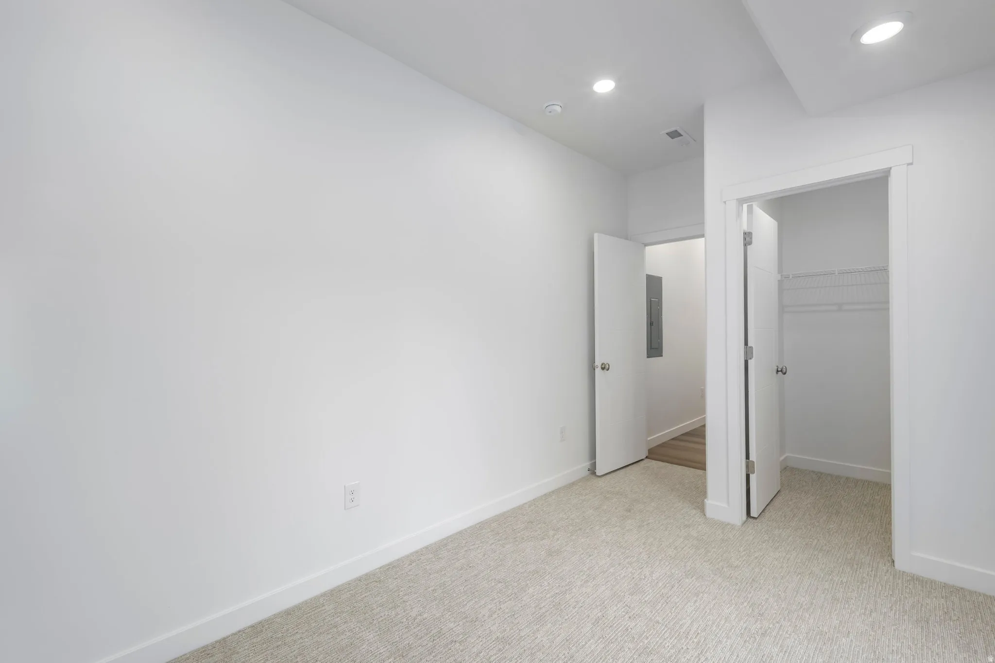 Picture of a spec home in the community. Colors will vary.