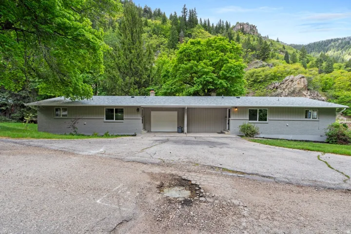 210 Ogden Cyn, Ogden, Utah 84401