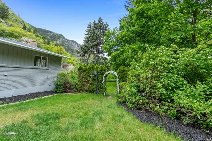 210 Ogden Cyn, Ogden, Utah 84401