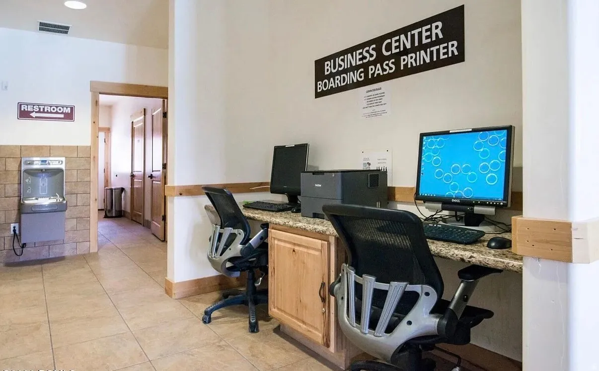 Clubhouse business center