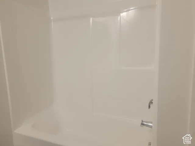 3 Sparkling Baths