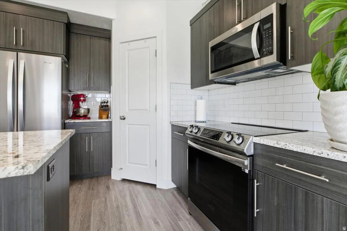 Appliances stay, kitchen pantry