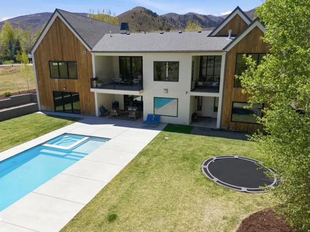 1212 N Homestead Dr, Midway, Utah 84049