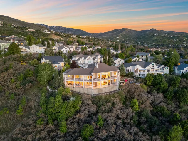 908 Fremont Rd, Bountiful, Utah 84010