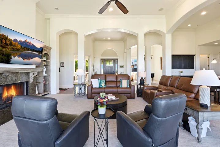 908 Fremont Rd, Bountiful, Utah 84010